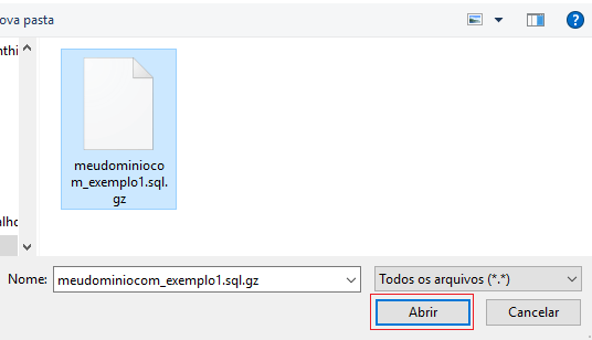 Procure e selecione o arquivo, clique em Abrir.